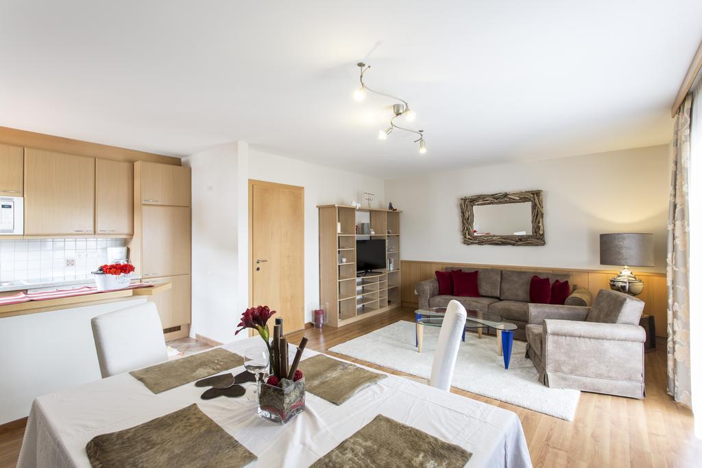 Appartement Am Sonnweg ゼーフェルト・イン・チロル エクステリア 写真