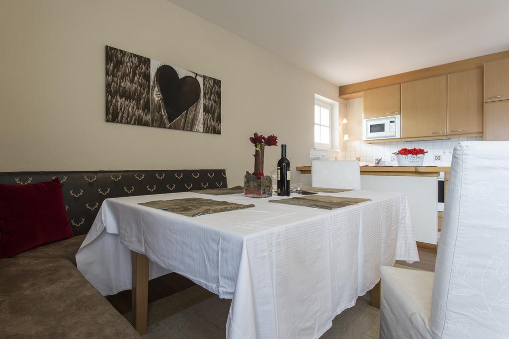 Appartement Am Sonnweg ゼーフェルト・イン・チロル エクステリア 写真